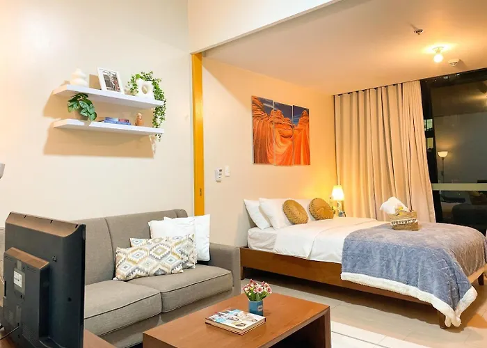 Premium Bgc Staycation, Uptown Area #ournw27b Holiday home *