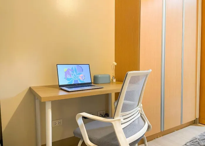 Premium Bgc Staycation, Uptown Area #ournw27b Manila